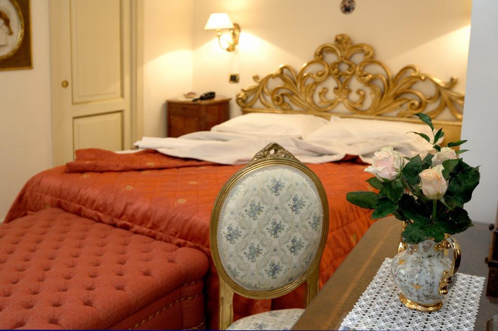Residenza Del Duca Amalfi Oda fotoğraf