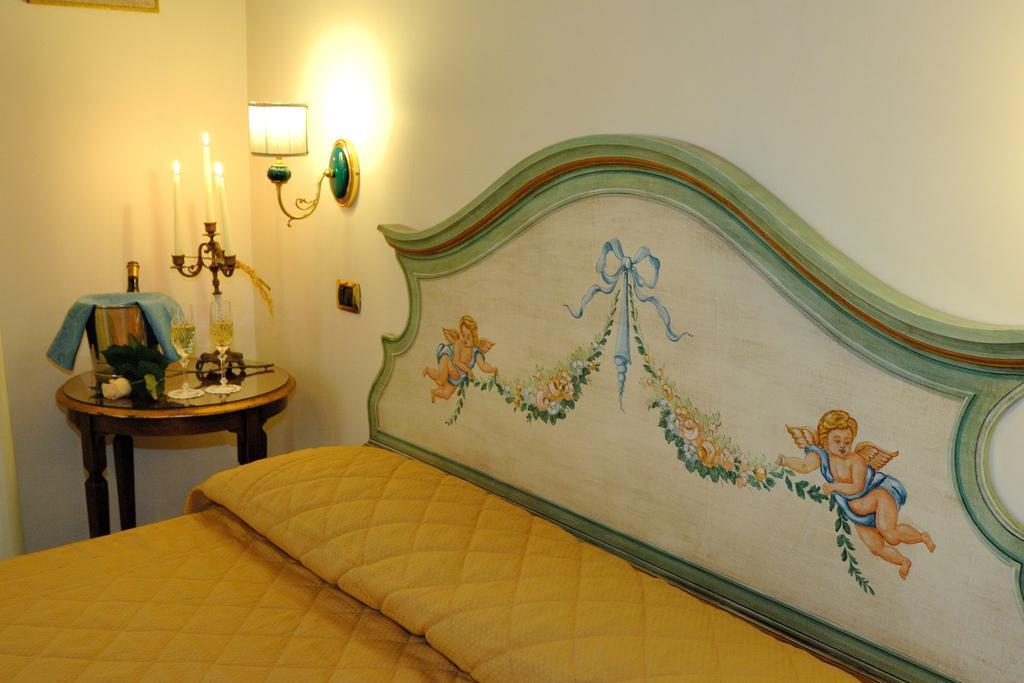 Residenza Del Duca Amalfi Oda fotoğraf