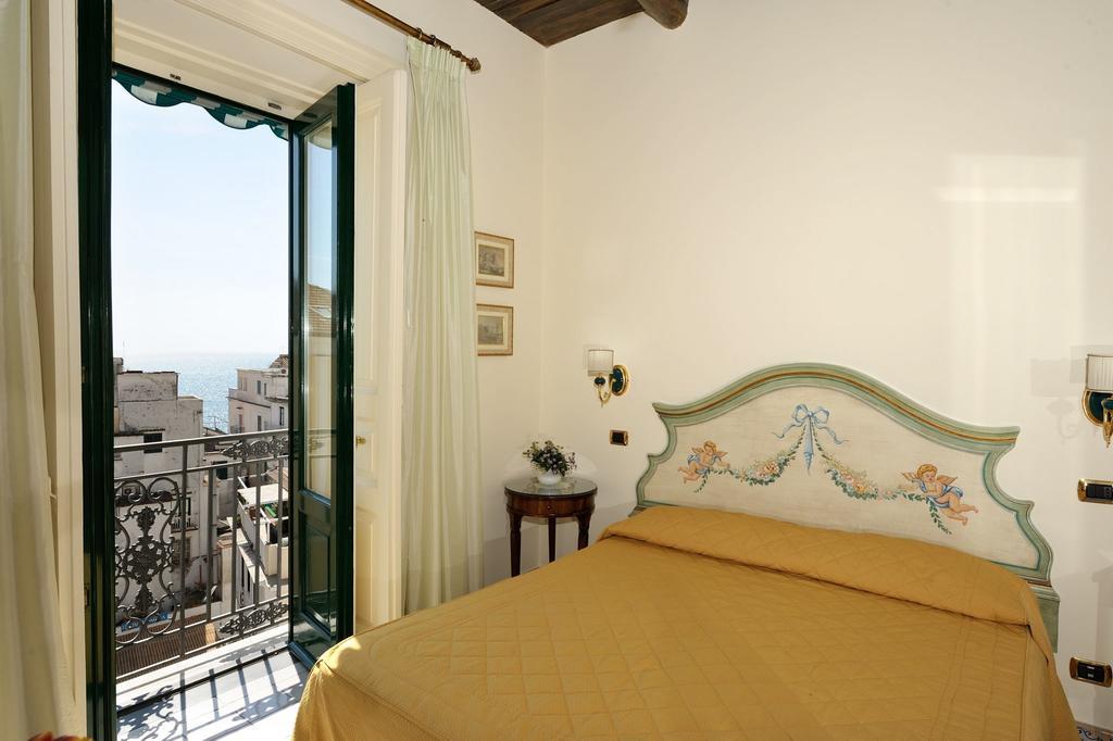 Residenza Del Duca Amalfi Oda fotoğraf