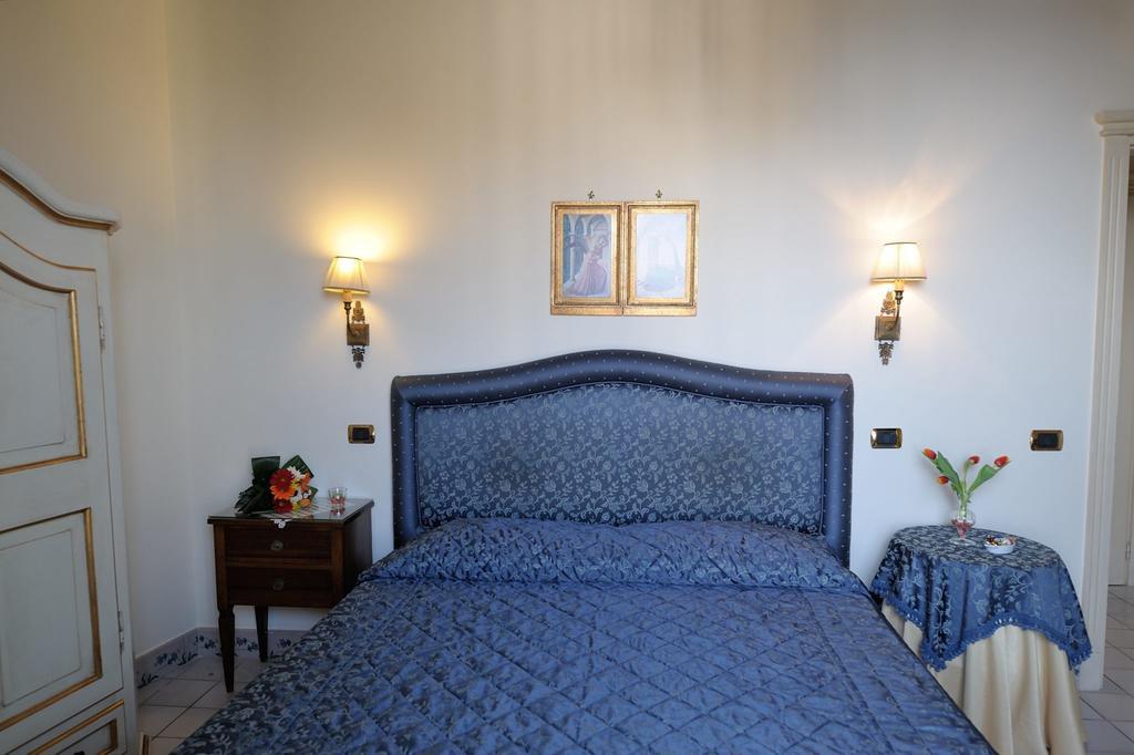 Residenza Del Duca Amalfi Oda fotoğraf