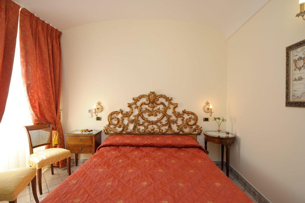 Residenza Del Duca Amalfi Oda fotoğraf