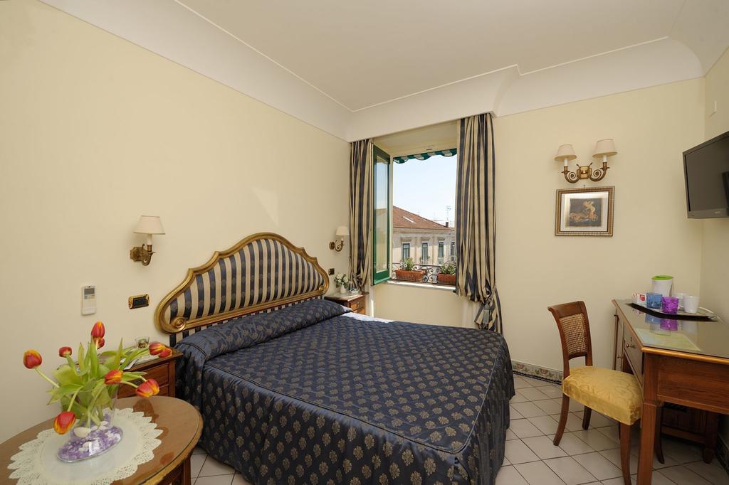 Residenza Del Duca Amalfi Oda fotoğraf