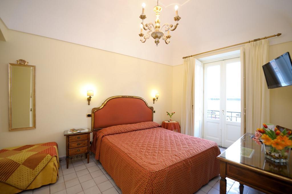 Residenza Del Duca Amalfi Oda fotoğraf