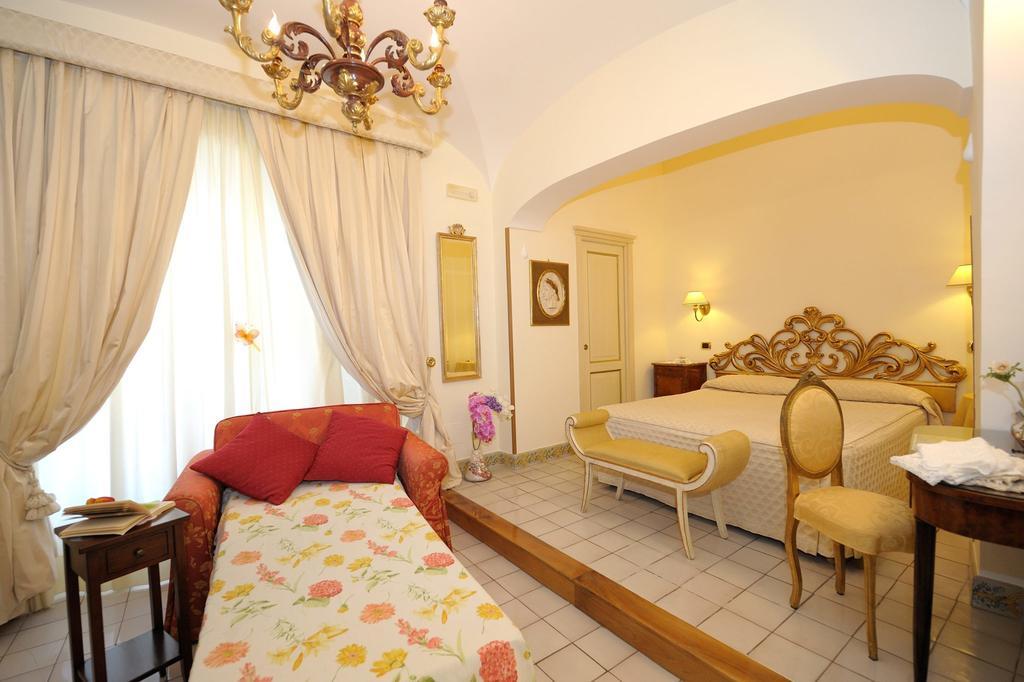 Residenza Del Duca Amalfi Oda fotoğraf