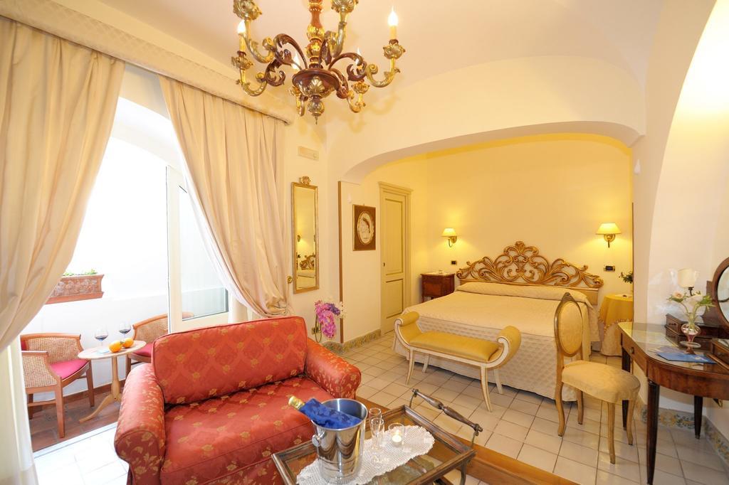 Residenza Del Duca Amalfi Oda fotoğraf